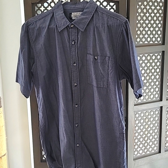Ezekiel short sleeve button up, blue, size L - Picture 2 of 6